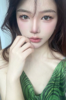 一级肉体理发店
